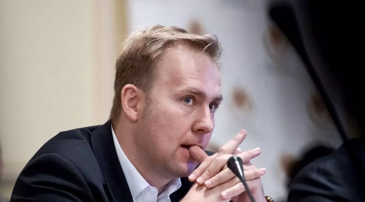 Modificarea Ordonanței lui Costache, aprobată de Senat. Coplata pentru spitalele private, amânată până în 2025
