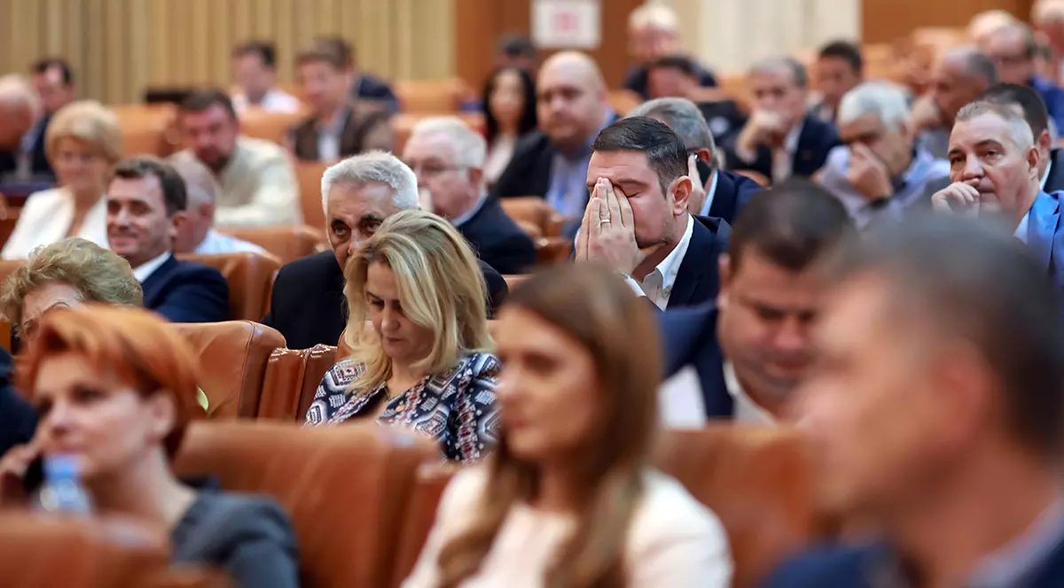 Să nu fie ca să nu existe. Cum a evoluat filosofia politică, în 30 de ani, de la consens la nonsens