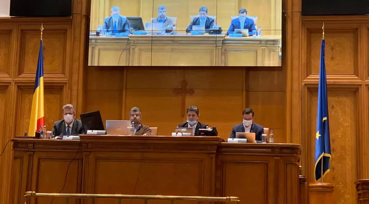 Parlamentul va vota online încuviinţarea stării de urgenţă, după ce testele au fost un succes