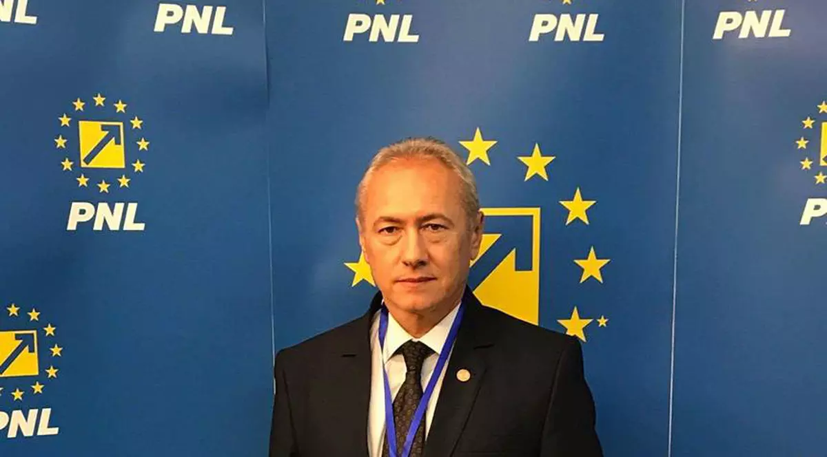 Un deputat, un primar şi un consilier care au fost la ședință cu senatorul Vergil Chiţac, depistați cu coronavirus. Chițac spune că nu îi cunoaște