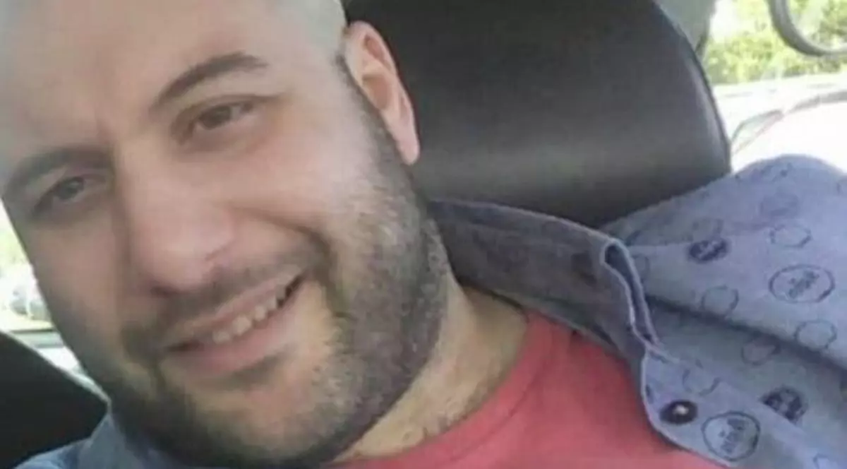“Îmi pare rău, cred că o să înțelegi că nu este momentul? Înțelegi asta?”. Mărturia unui tată care și-a pierdut copilul de 34 de ani din cauza coronavirusului