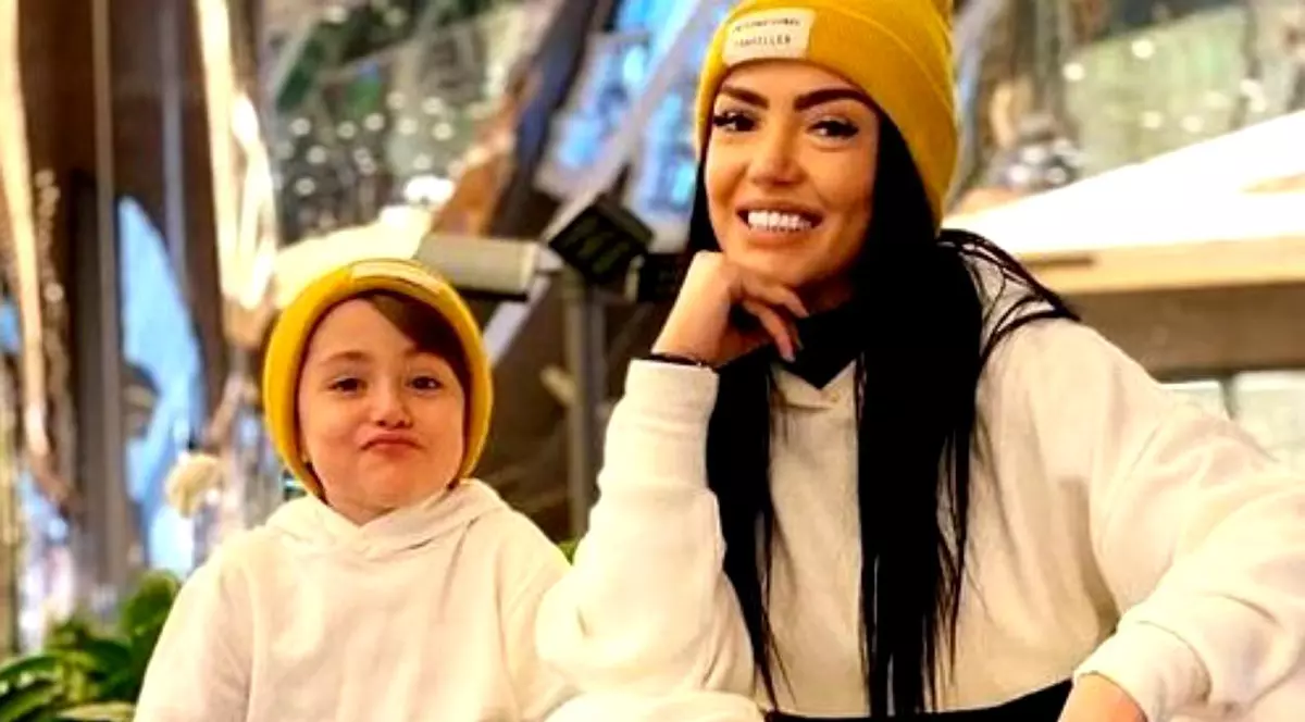 VIDEO Andreea Mantea se află în Turcia împreună cu fiul ei. Ce decizie a luat vedeta din cauza pandemiei de coronavirus. ”L-am retras pe David de la grădiniță”