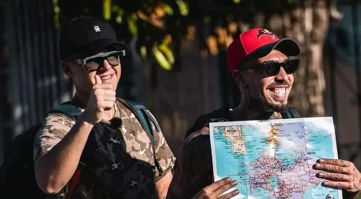 Alex Velea şi Mario Fresh au fost eliminați de la Asia Express, sezonul 3. „M-a chinuit dorul”