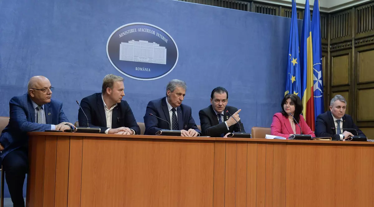 Comitetul pentru Situații Speciale de Urgență se va izola la domiciliu după ce a fost expus indirect la coronavirus. Ședință a comitetului