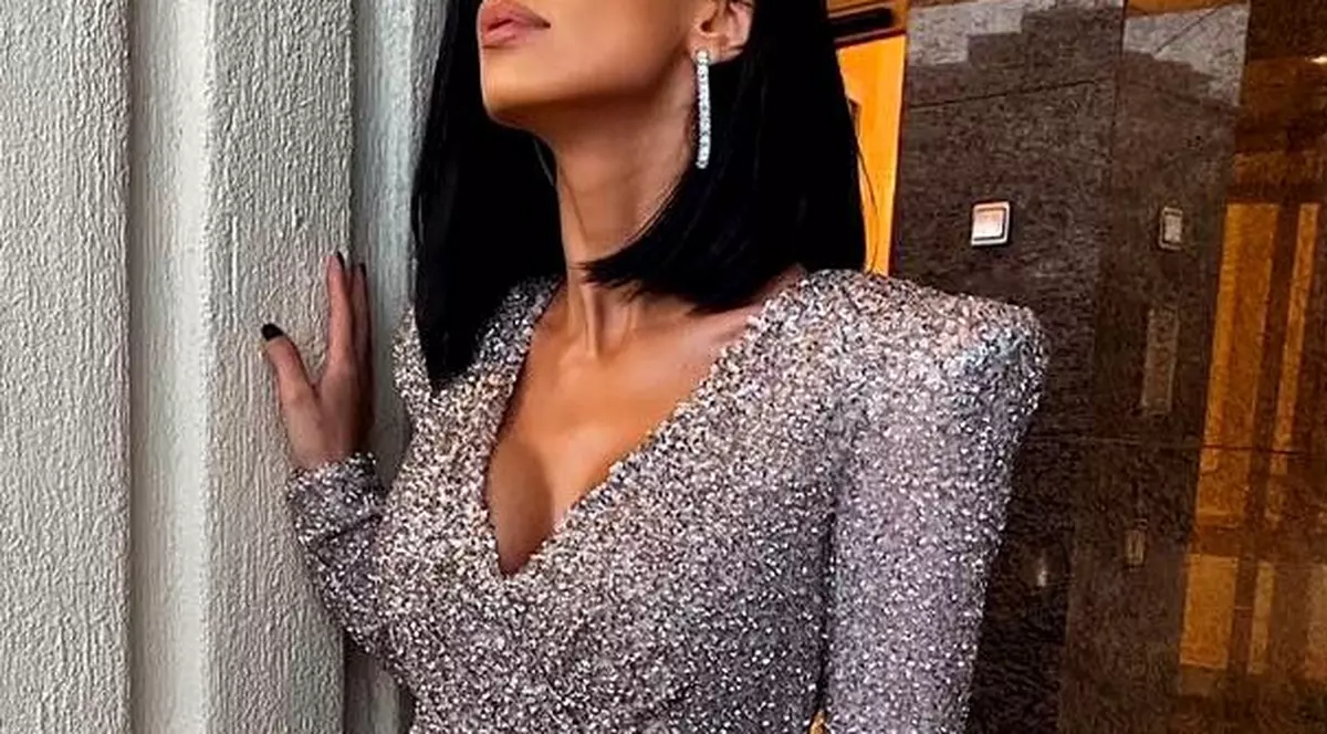 Imaginea cu Adelina Pestrițu care a stârnit reacții controversate pe contul de socializare. „Trăiți din filme”