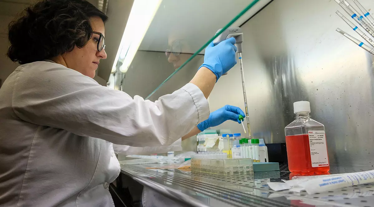 În Italia, medicii au efectuat deja zeci de mii de teste pentru depistarea virusului FOTO: EPA