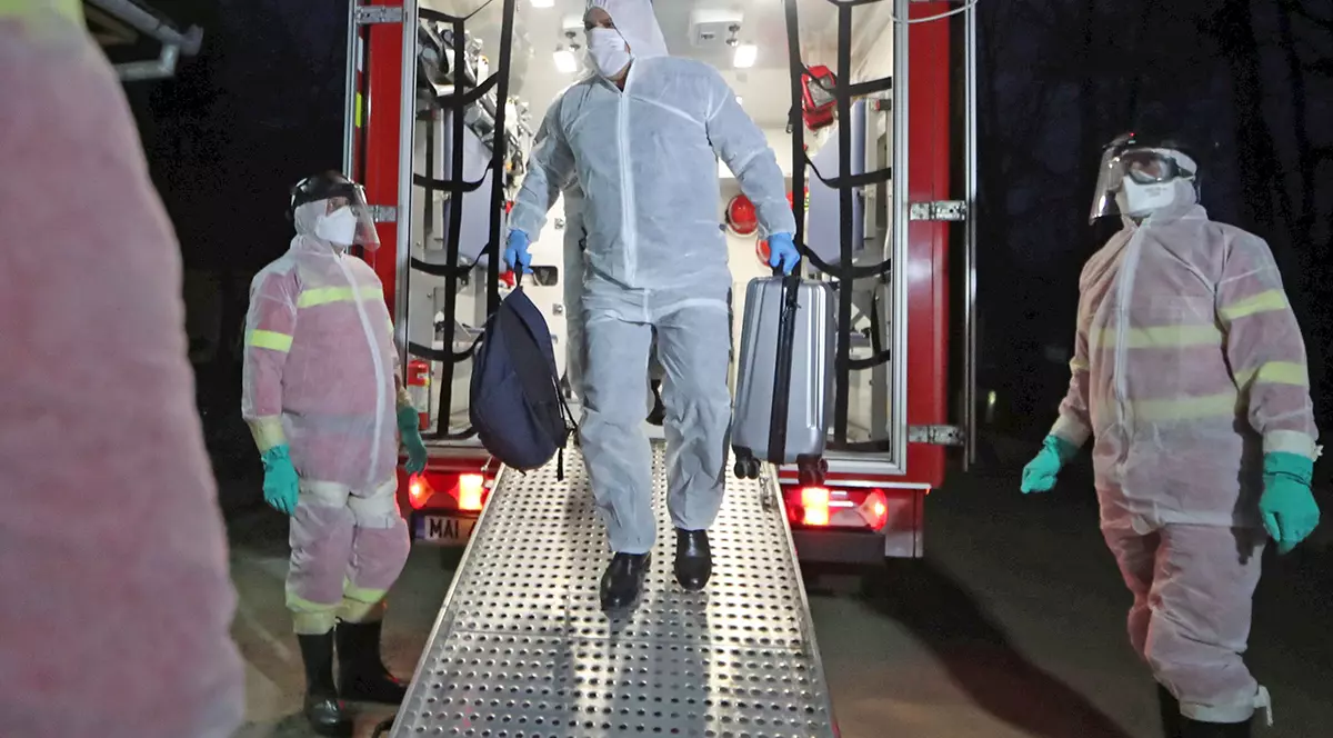 Datele oficiale arată cea mai mare creştere săptămânală a cazurilor COVID-19 în România din ultimele trei luni. Cele mai afectate județe