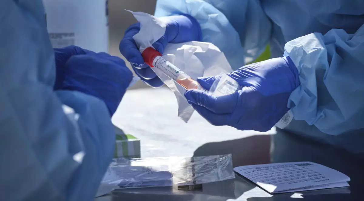 Coronavirus în România | 1.284 de cazuri noi de COVID-19 înregistrate sâmbătă, la un număr record de teste. Doar 5% din teste au fost pozitive