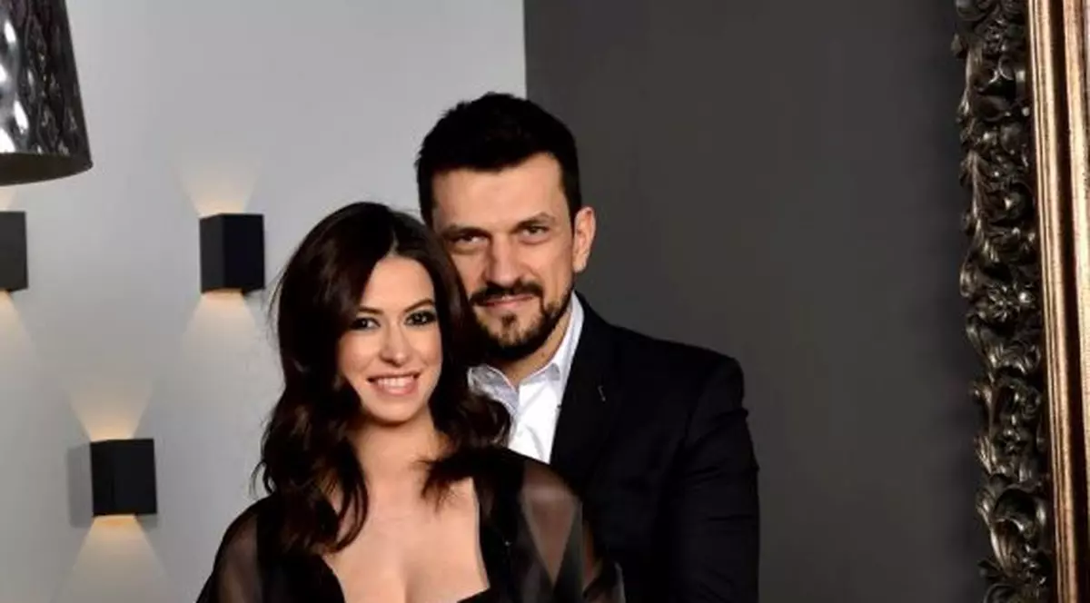 Prezentatoarea tv Diana Bart este însărcinată din nou. Imaginea care a stârnit reacții în mediul virtual