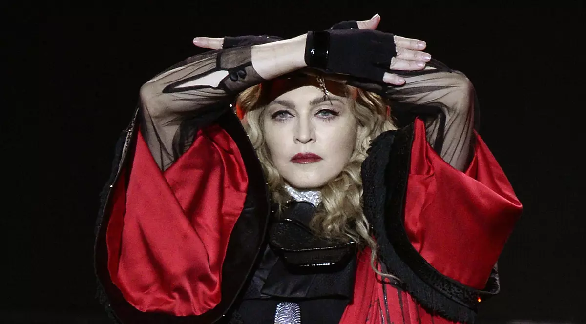 Madonna și Miley Cyrus și-au anulat concertele din cauza coronavirusului