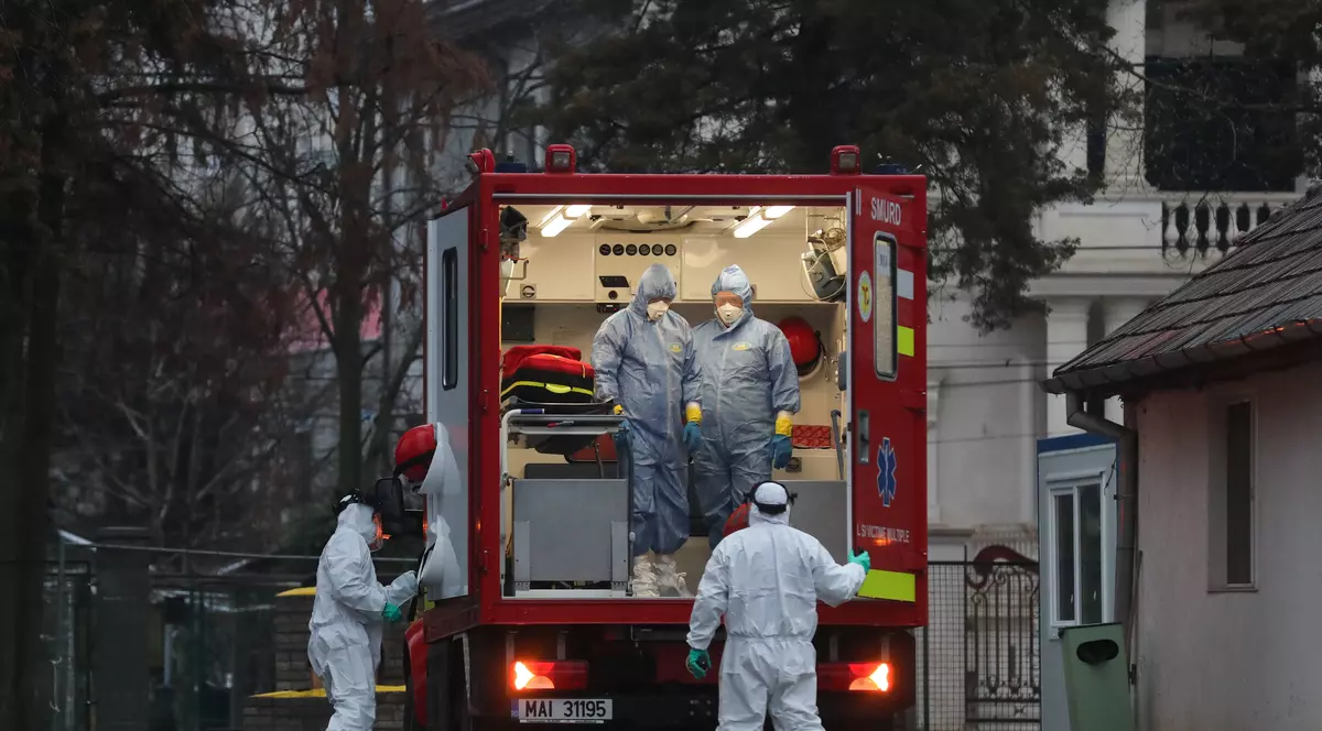 Vârful cazurilor de coronavirus va fi atins de Paște, anunță Raed Arafat