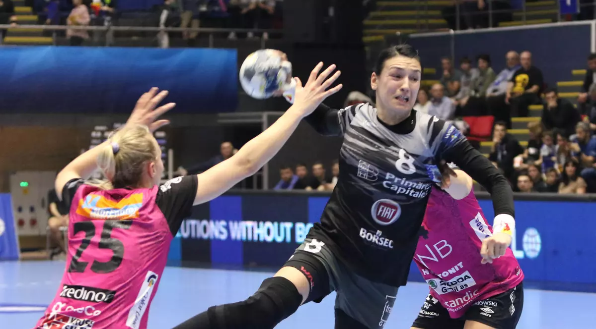 CSM București s-a calificat cu o victorie în sferturile din Liga Campionilor la handbal feminin