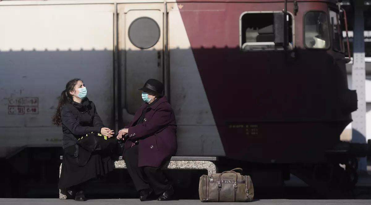 Lista celor 11 trenuri introduse suplimentar de CFR Călători pentru navetiști