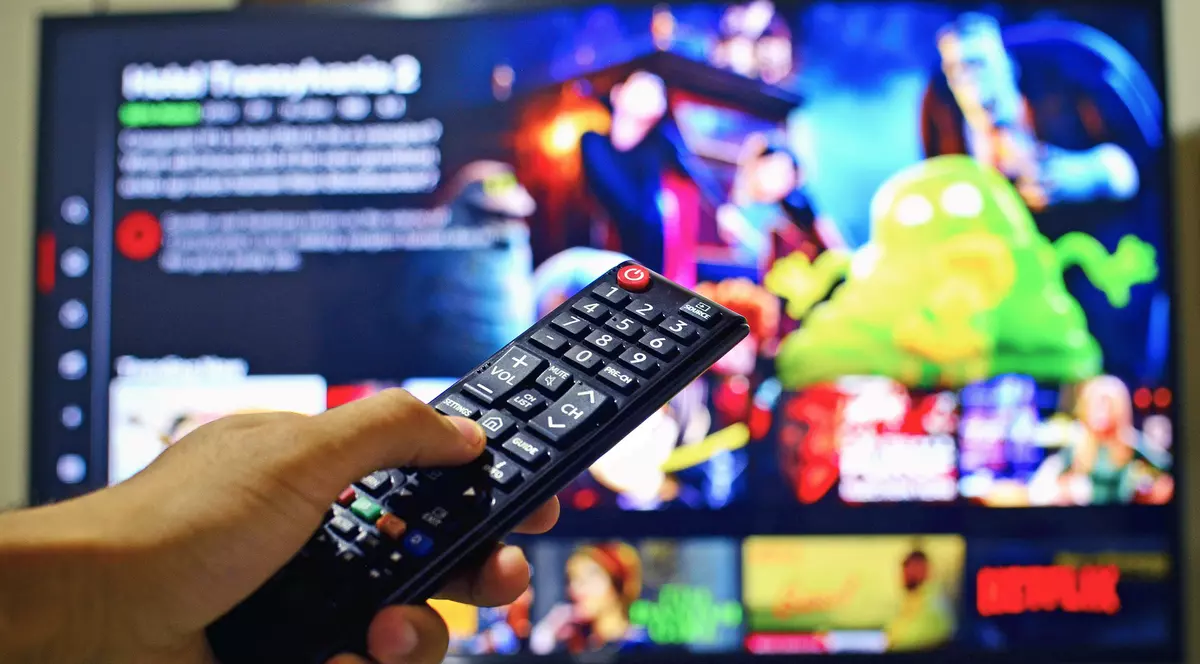 Netflix Party. Trucul care le permite prietenilor să se uite împreună la același film de la distanță în vremea coronavirusului