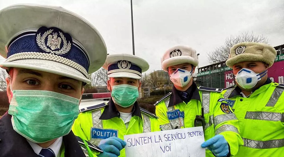 „Noi suntem la spital pentru voi, voi rămâneți acasă pentru noi!”