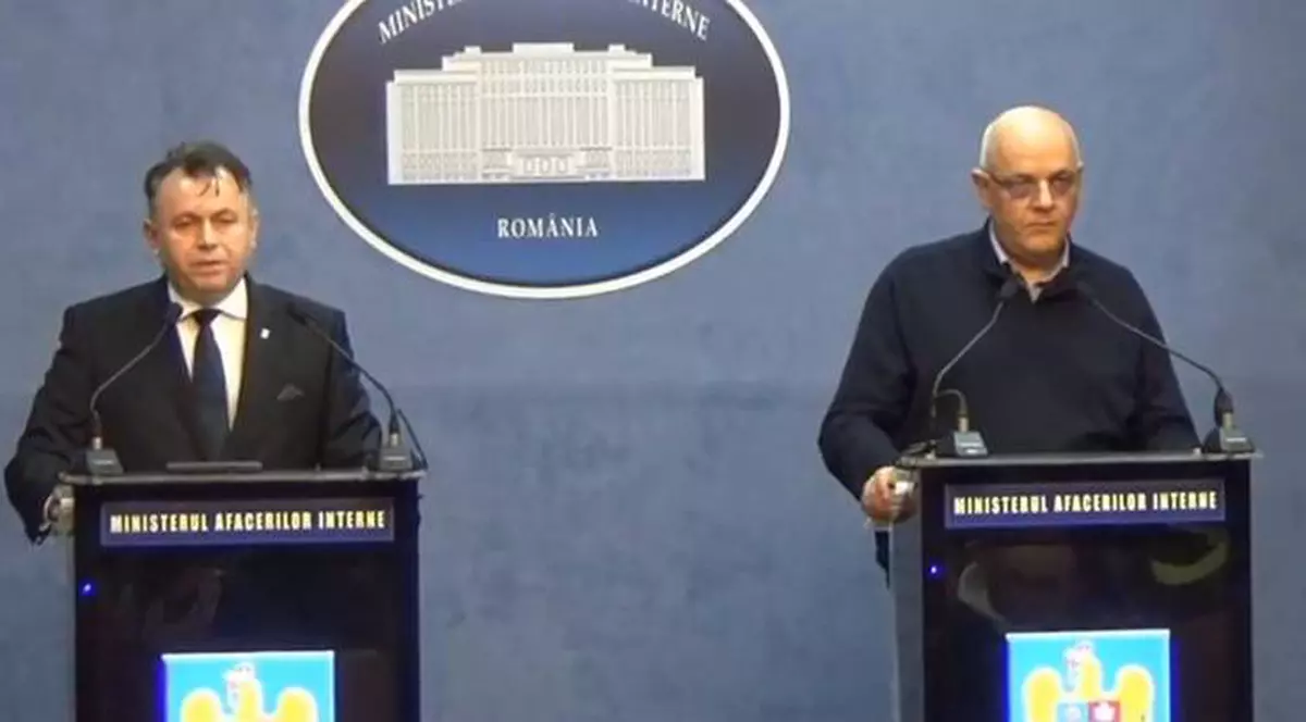 Cum s-au contrazis Raed Arafat și Nelu Tătaru cu Grupul de Comunicare strategică pe tema zonelor roșii. Hărțile coronavirusului s-au modificat după „contrele” instituționale