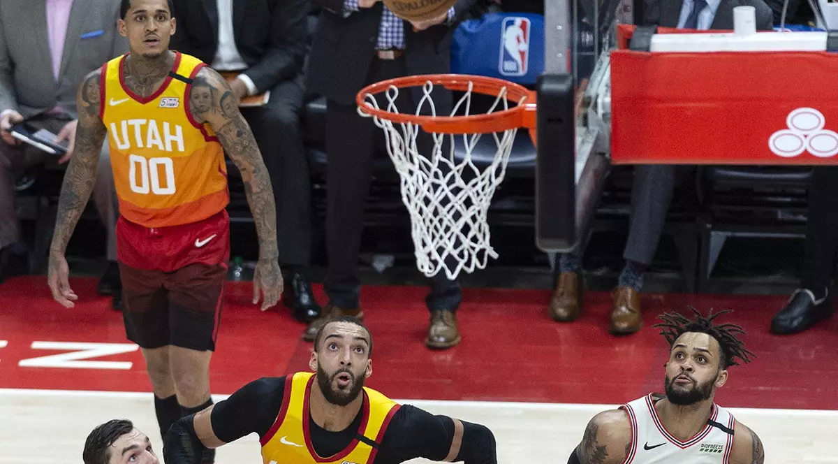 Veste bună în lumea sportului. Baschetbaliștii Rudy Gobert şi Donovan Mitchell s-au vindecat de coronavirus