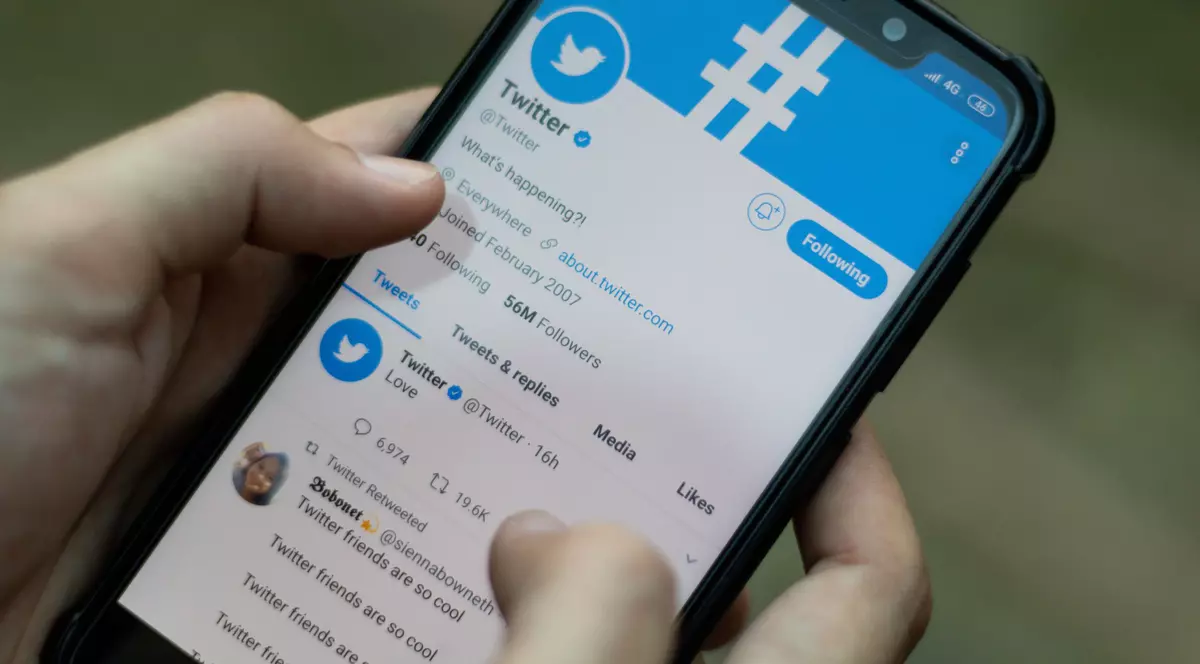 Twitter introduce fleets