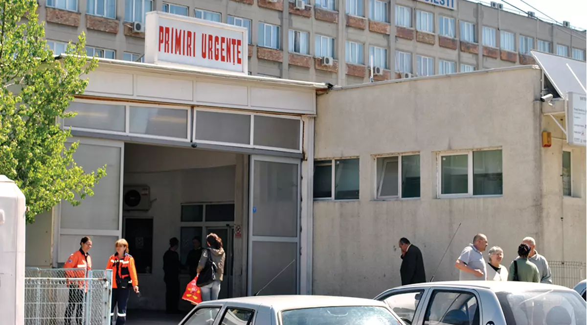 Directorul medical al Spitalului Județean de Urgență Ploiești a demisionat. ”Ne-a spus clar: echipament doar la UPU, Infecțioase, Pneumo și Terapie. La Chirugie, 150 de măști pentru trei zile”