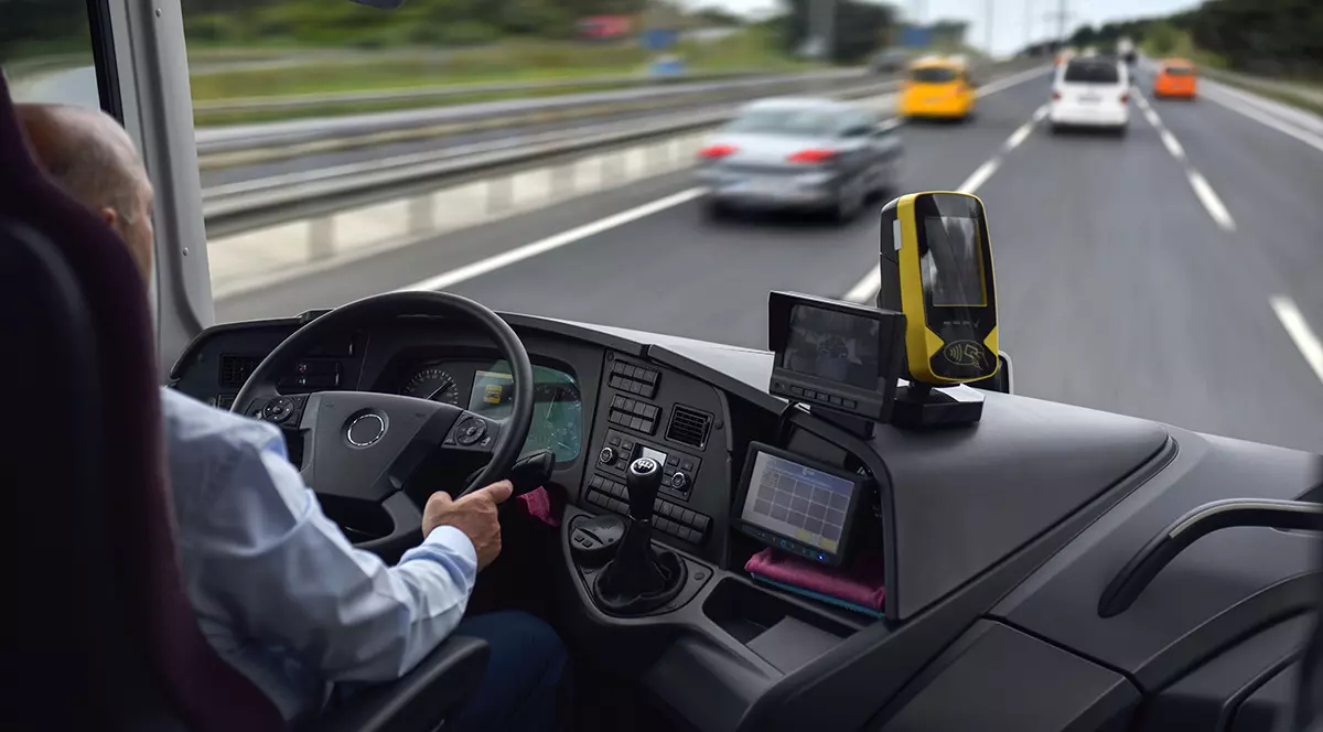 Un şofer din Bihor care transporta români sosiţi la graniţă, confirmat cu coronavirus