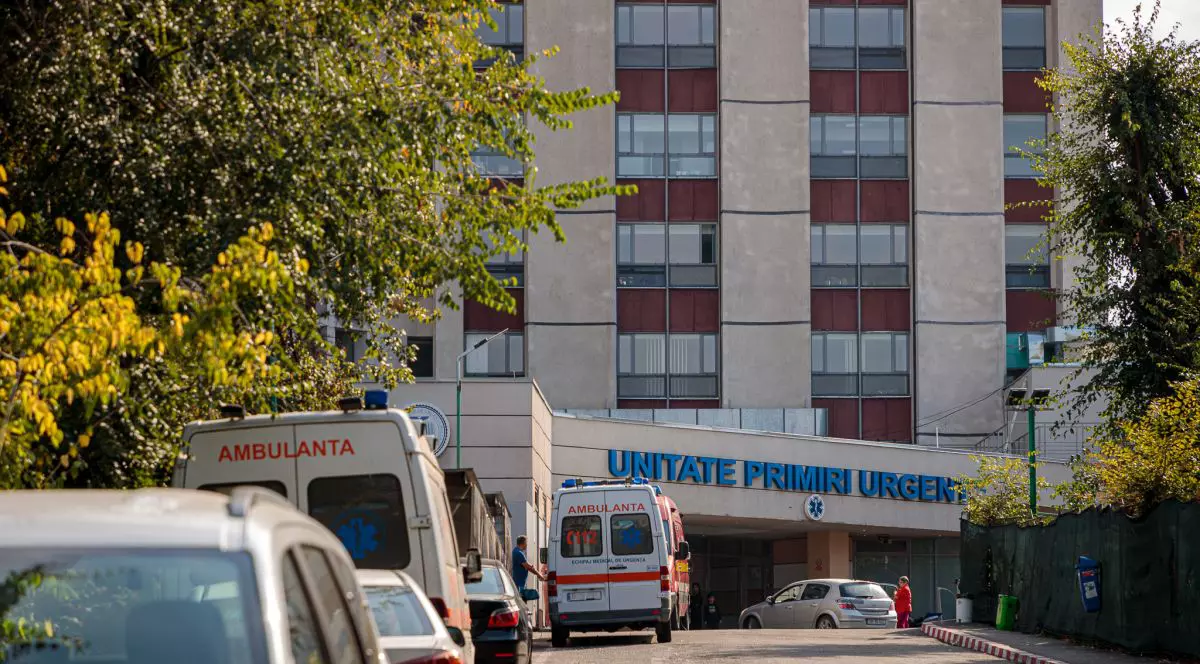 Familia autoizolată a unei asistente de la Universitar așteaptă de 3 zile cumpărături de la autorități: “Dăm banii, nu putem ieși din casă”