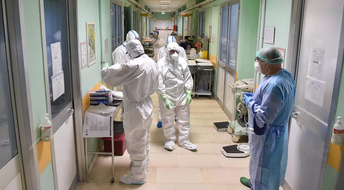 Radu Lupescu, medic român din Franța: "Spitalele sunt total depăşite. Infecţia cu coronavirus e de 10-15 ori mai mortală decât gripa"