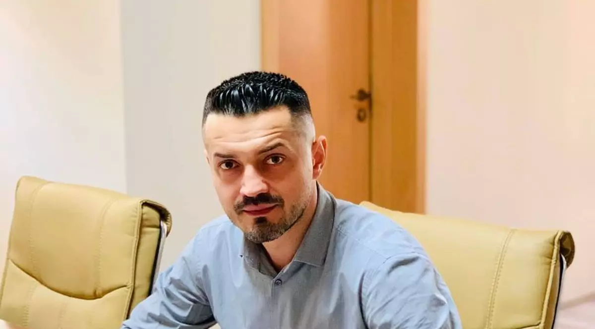 Cine se luptă cu pandemia în Alba: șeful DSP, un economist cercetat în trecut pentru defrișări ilegale, fiul unei directoare din Primăria Alba Iulia