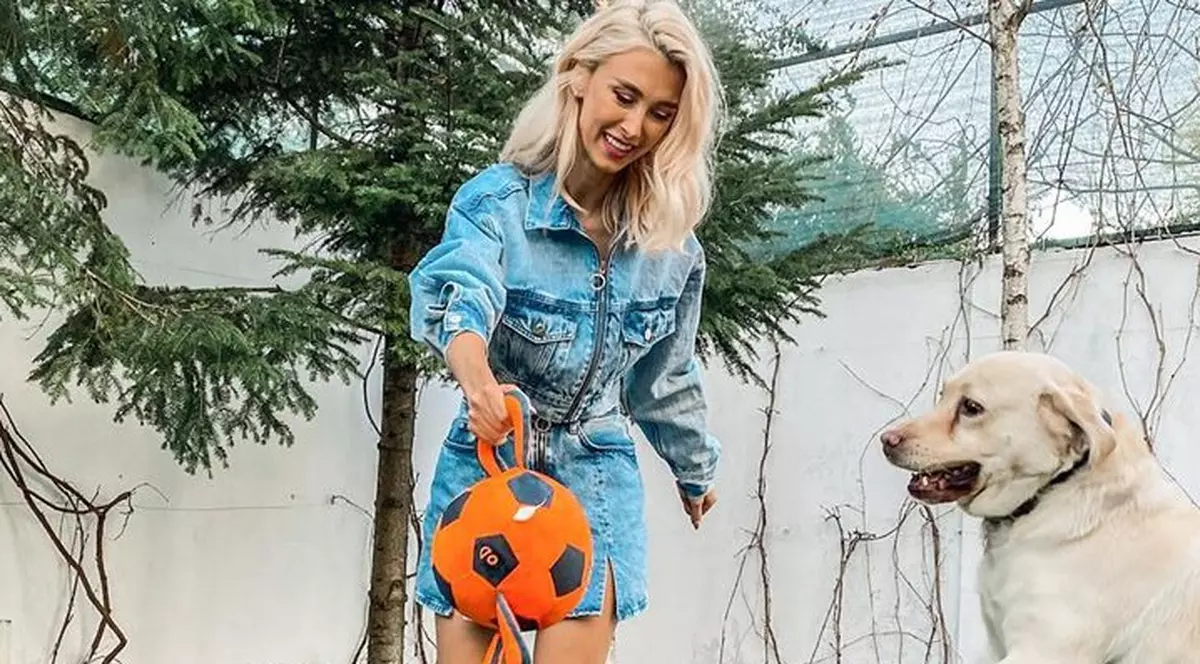 Andreea Bălan se află în autoizolare de o lună. Ce se întâmplă cu fetițele ei în această perioadă de carantină. „Sentimentul ăsta mă sfâșie”