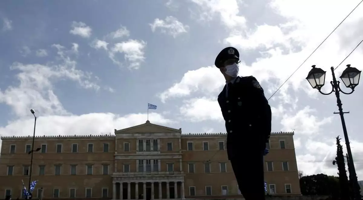 Capitala Greciei intră în carantină, la doar două săptămâni după redeschiderea școlilor
