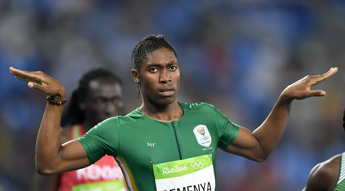 VIDEO | Cristiano Ronaldo și-a găsit nașa. Atleta Caster Semenya l-a învins pe lusitan la numărul de abdomene