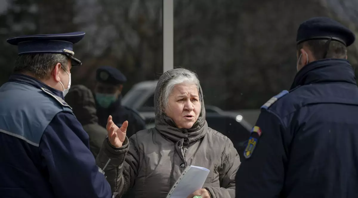 Ministrul Sănătății: „Persoanele vârstnice ar putea fi izolate încă 10-14 săptămâni la domiciliu”