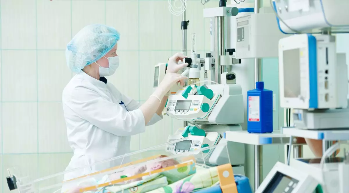 Un bebeluş de 29 de zile din Filipine, cea mai tânără persoană care moare de COVID-19