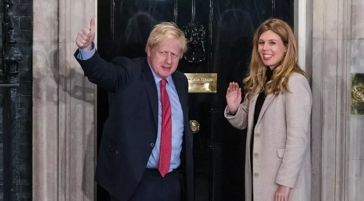 Boris Johnson și logodnica sa, Carrie Symonds, au devenit părinți. Ce doi au dezvăluit sexul copilului