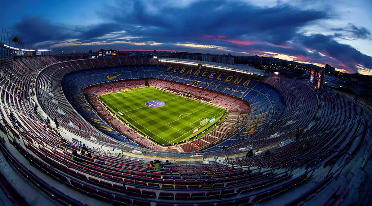 FC Barcelona schimbă numele stadionului "Camp Nou"