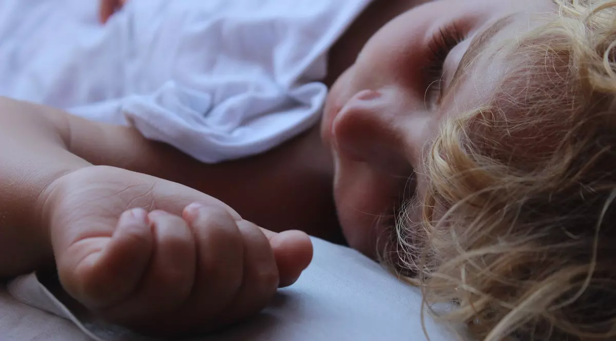 "Sunt mama unui adolescent cu autism, a cărui anxietate s-a accentuat de când stăm în casă. Ce pot face în acest caz?" Răspunsul Poliției