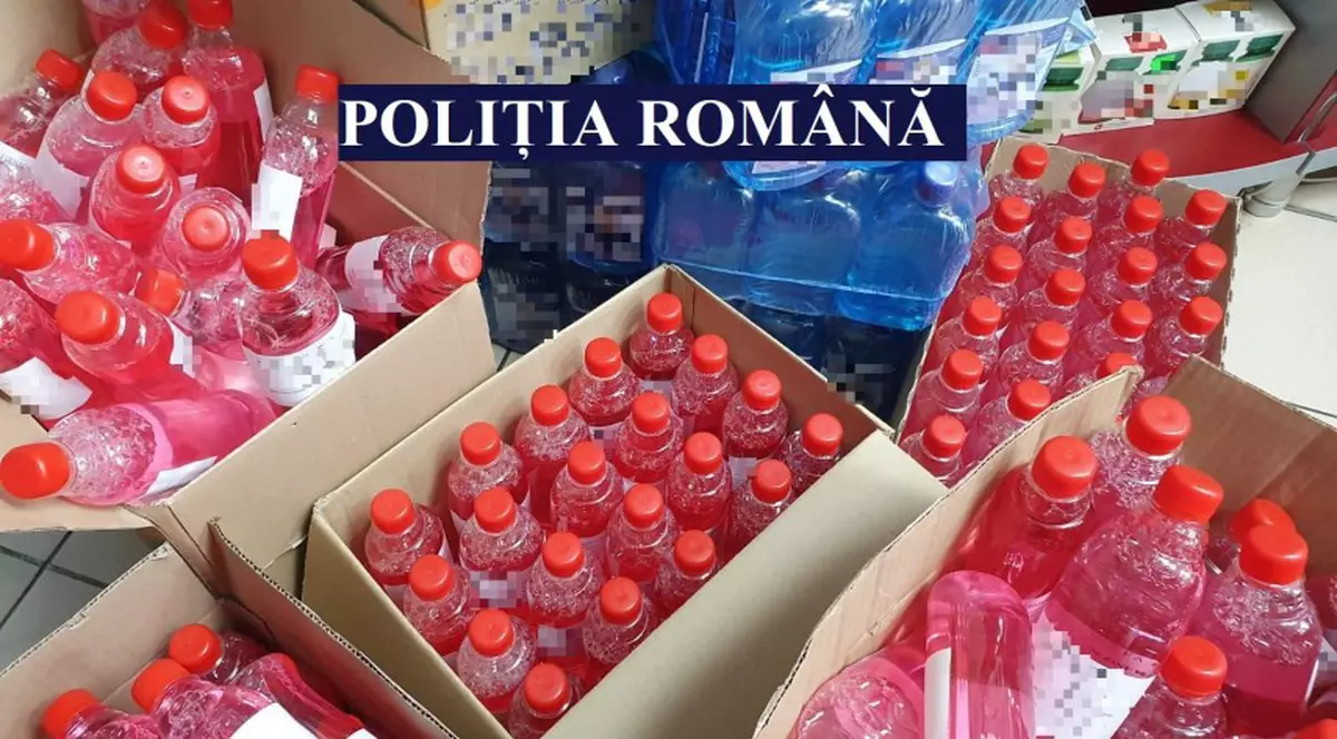 Românii, păcăliți în farmacii. O unitate sanitară din Constanța vindea soluție de curățare drept alcool sanitar