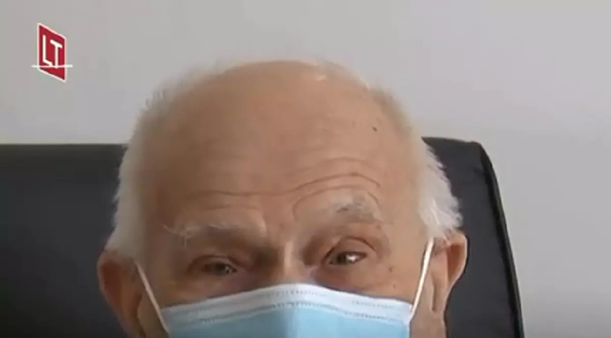 VIDEO |  Cel mai bătrân medic francez care luptă împotriva COVID-19 are 98 de ani