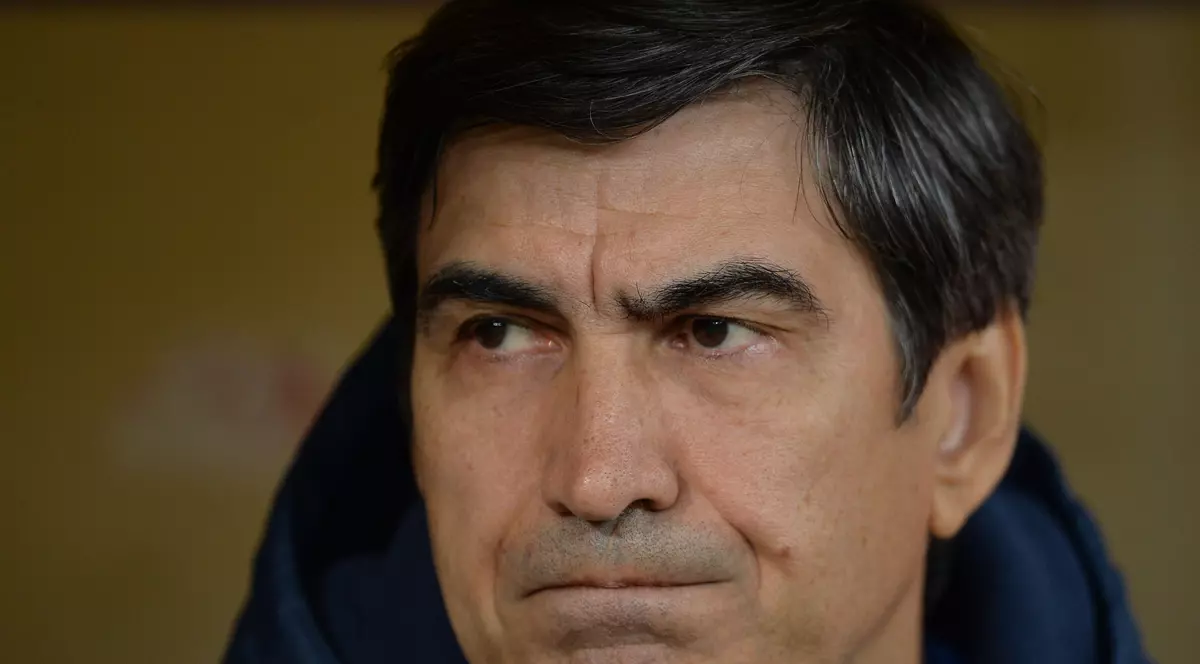 Victor Pițurcă îi testează pe toți cei care îi intră în casă. ”Dacă ești negativ, sângele se duce spre C și ești scăpat!”