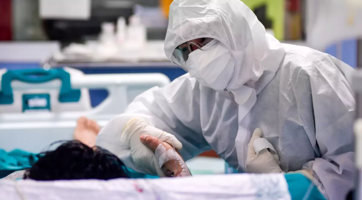 Patru minori printre pacienții cu Covid-19 sau suspecți, internați la spitalul din Sfântu Gheorghe