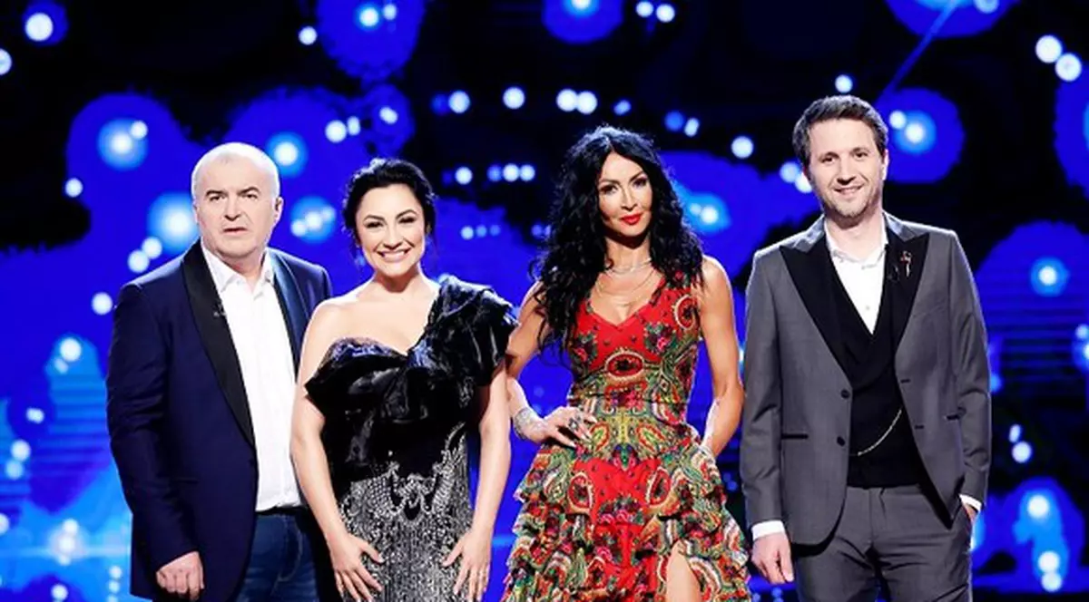 Imaginea publicată de Mihaela Rădulescu, cu ocazia zilei de naștere a lui Florin Călinescu. “Mi-a zis cândva că asta e cea mai sexy poză a mea”