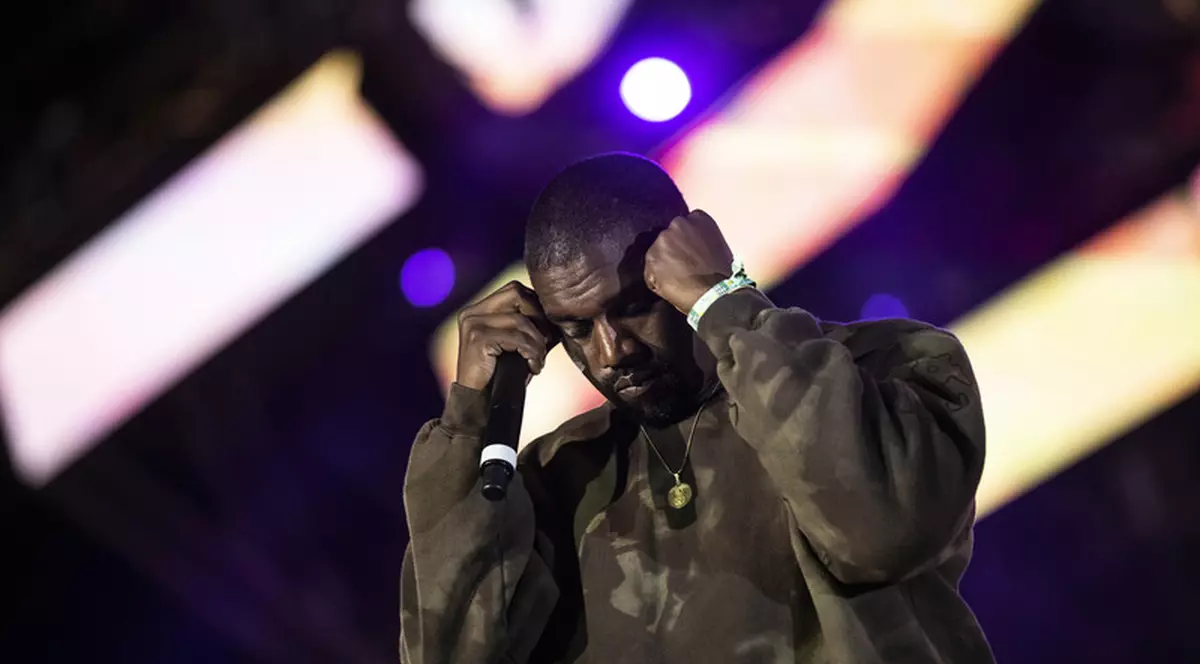 Kanye West a fost adăugat în topul Forbes al miliardarilor dar asta l-a supărat tare. Ce a scris în mesajul său de protest către redacție