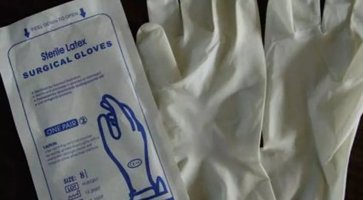 Timișorean, afacerist de ocazie. A încercat să vândă mănuși pe internet la prețuri uriașe