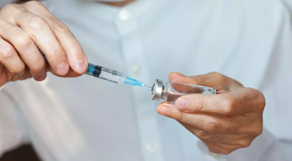 Un cocktail de anticorpi pentru prevenirea și tratarea COVID-19 este în faza de testare finală