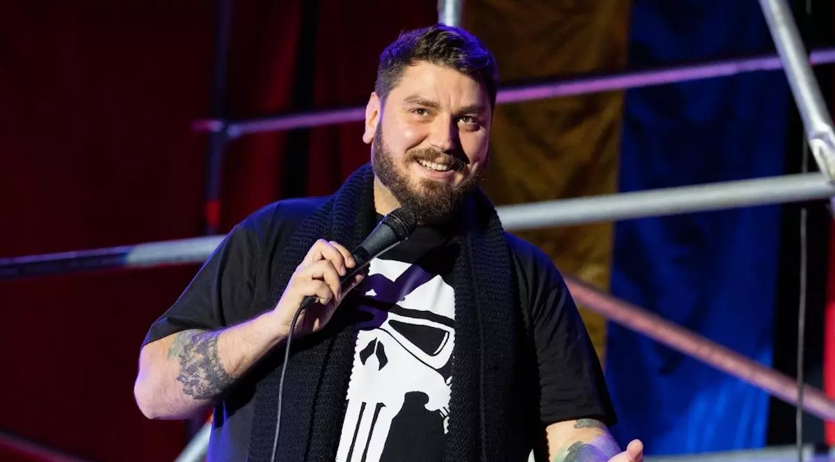 Actorul Cosmin Nedelcu - Micutzu, în top 10 cei mai vizionaţi podcasteri pe YouTube, în ultimele 30 de zile