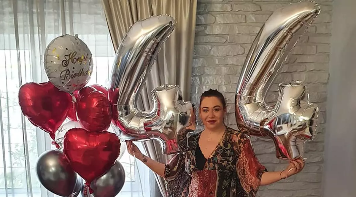 Oana Roman a împlinit 44 de ani. Cine a fost alături de vedetă, în izolare. „Să ne vedem cu toții sănătoși”