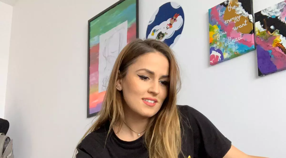 VIDEO/Cristina Almășan propune 30 de activități de făcut în casă pe timpul pandemiei. „Dacă tot ne bucurăm de vremea frumoasă de la balcon”