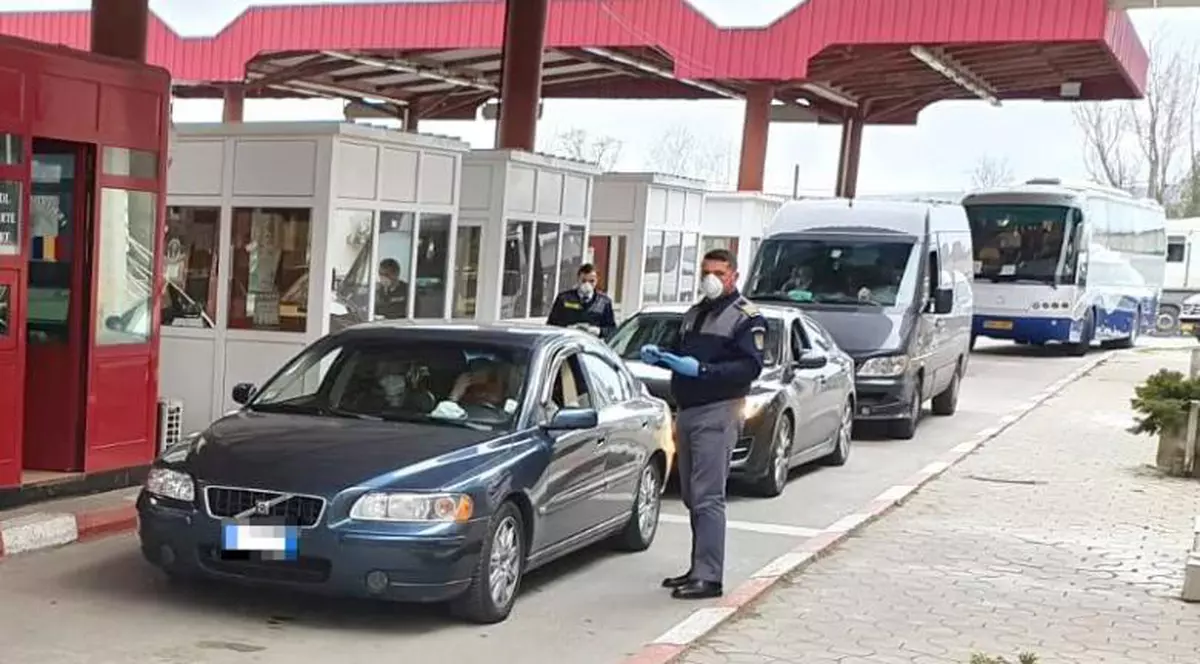 Două femei confirmate cu COVID-19, prinse la graniță încercând să iasă din țară