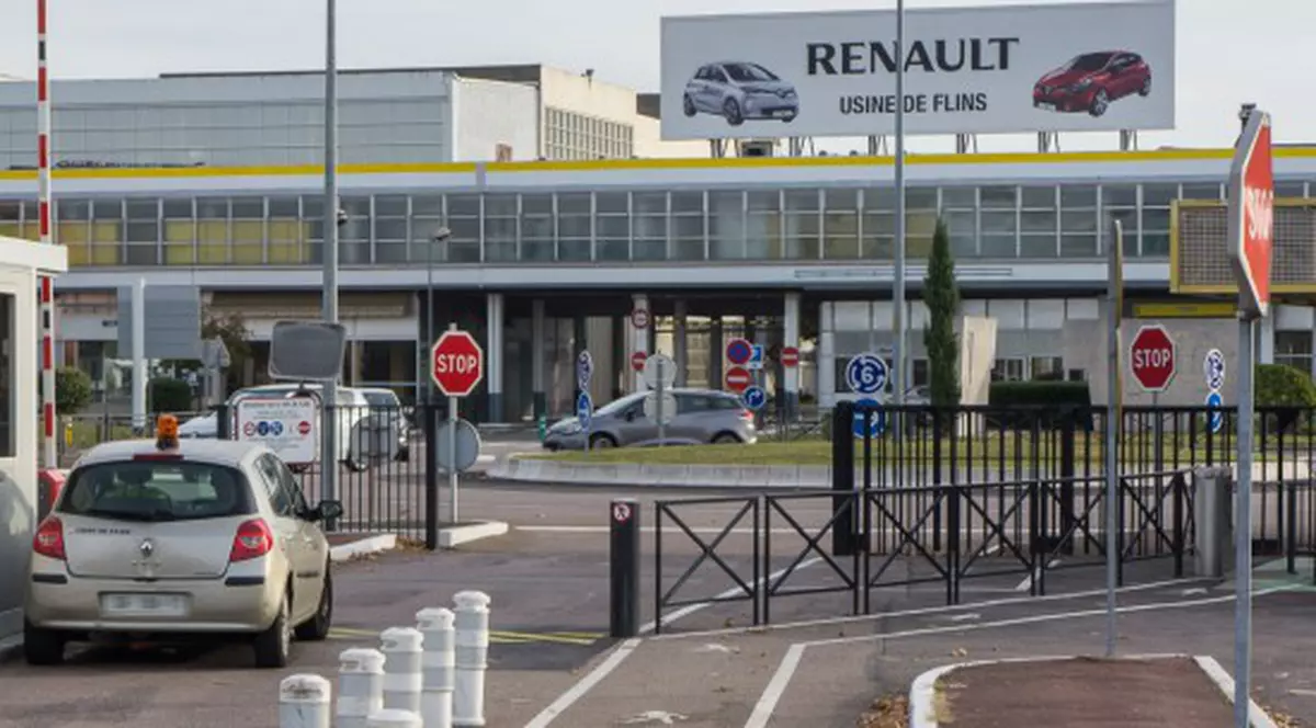 Șef de sindicat de la Renault, despre reluarea producției la uzina franceză Flins: ”Este o decizie criminală!”