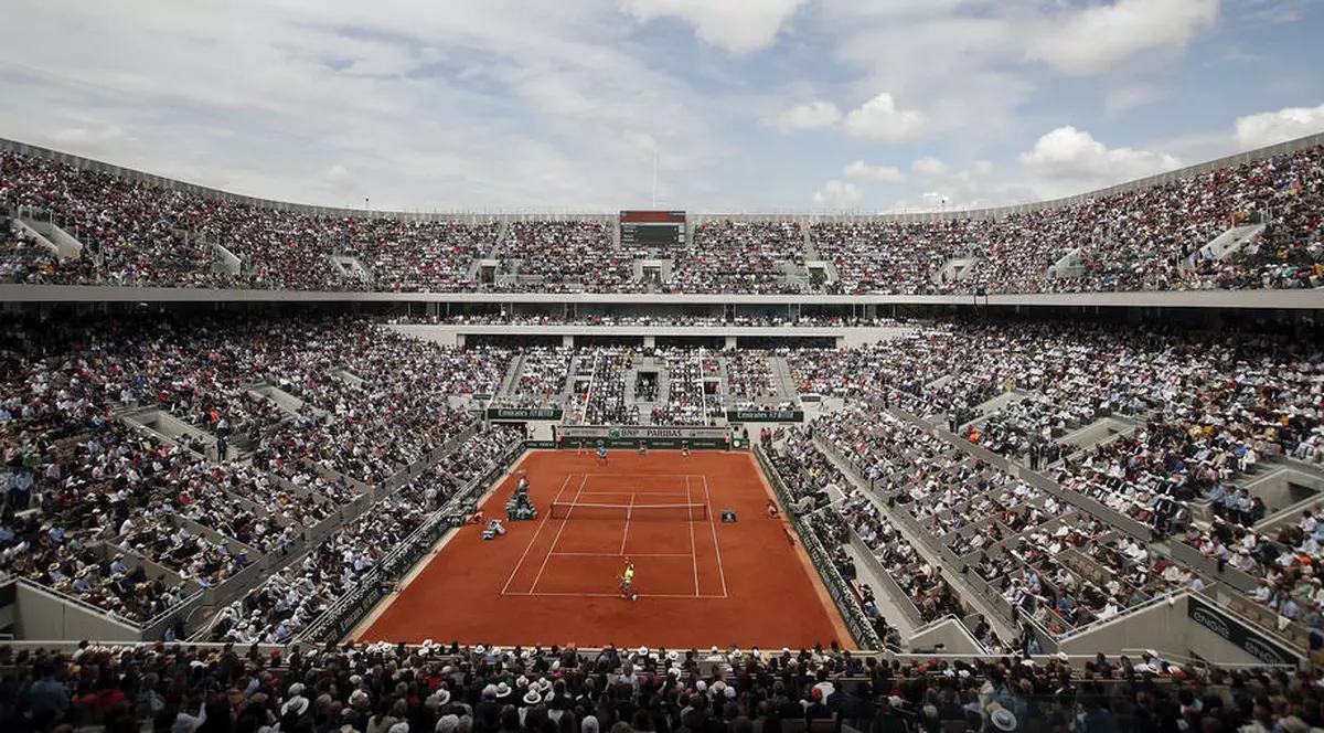 Roland Garros se va disputa cu spectatori. Ce măsuri au anunțat organizatorii EPA-EFE/YOAN VALAT