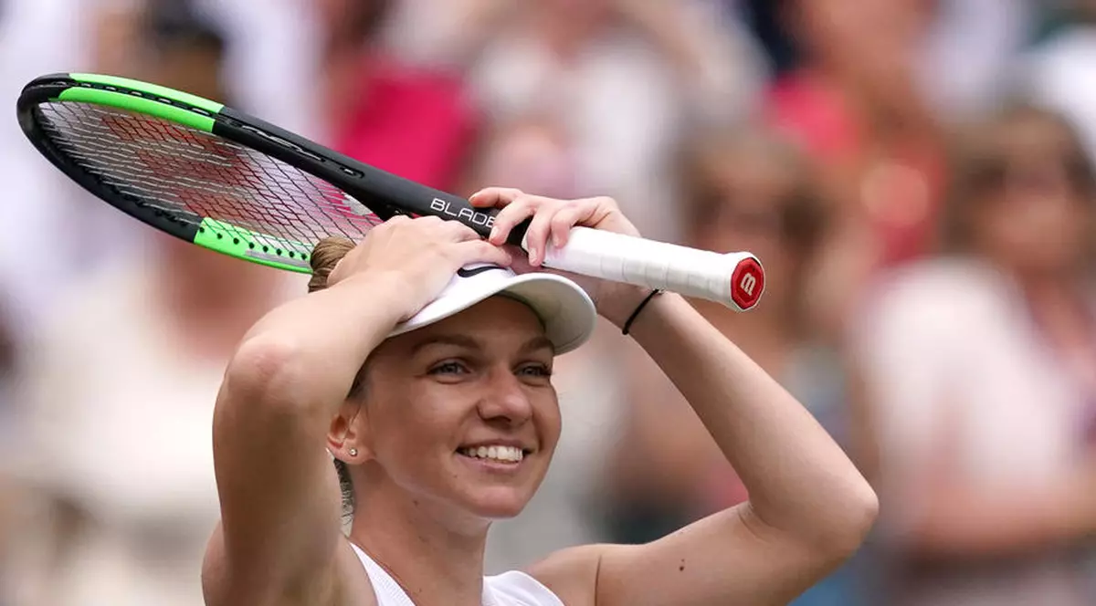 Ce face Simona Halep în izolare: ”Am decis să înrămez şi să pun pe perete racheta cu care am jucat la Wimbledon în 2019”